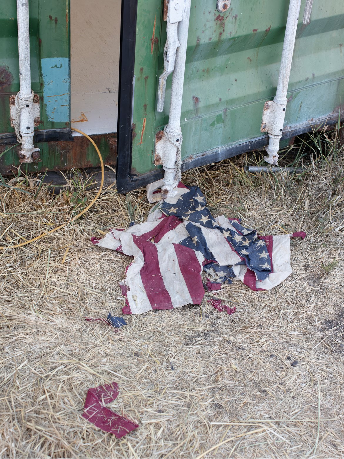 K.K.K-Blam! (negative space)

(2026) Leftover pieces of Cotton flag 