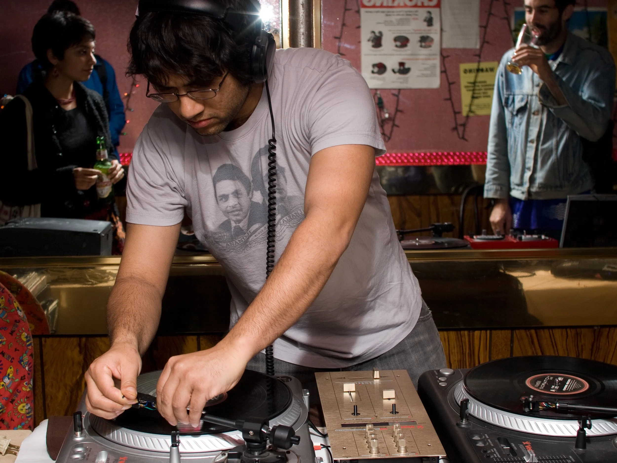 (2006) Royal Bangladesh, New York, NY  |  Koushik (Stones Throw), D.D.P.