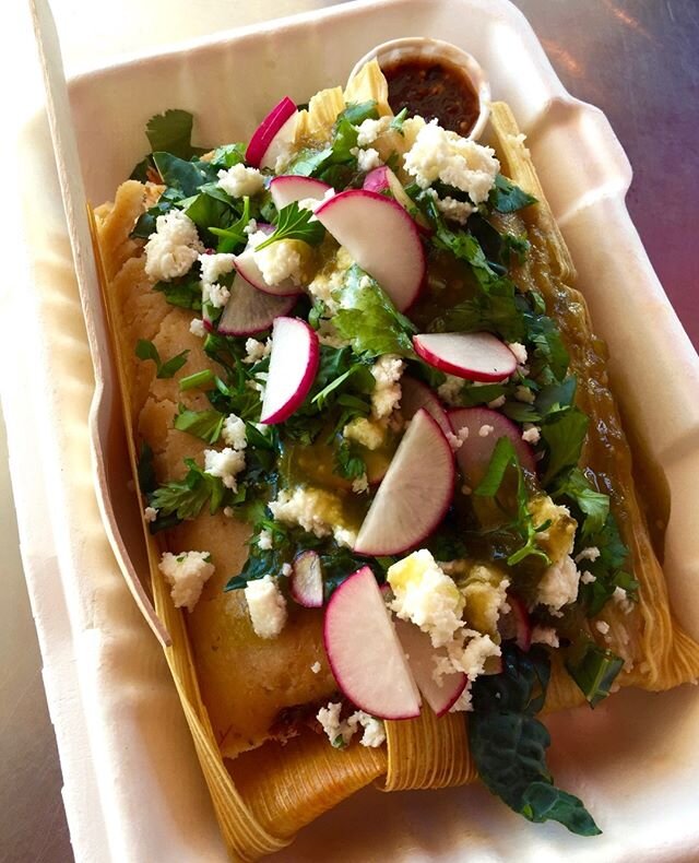 Fresh organic tamales with fresh fixin's!⁠
Come try some!⁠
⁠
www.thesugarmagnolia.com⁠
⁠
#tamales ⁠
#Popsicles #FoodTruck #popsiclecart #Fairfax #Marin #MarinCounty #Organic ⁠
#EatLocal #smallbusiness #Catering #wedding