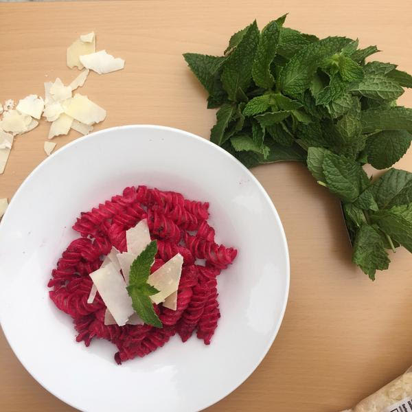 This recipe comes to us directly from Semolina pasta founder and head pasta maker, Leah Ferrazini. 
