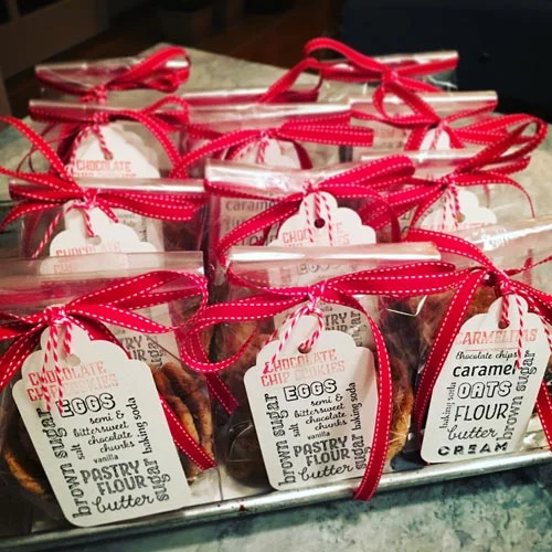 Our baked treats make fabulous party favors! 