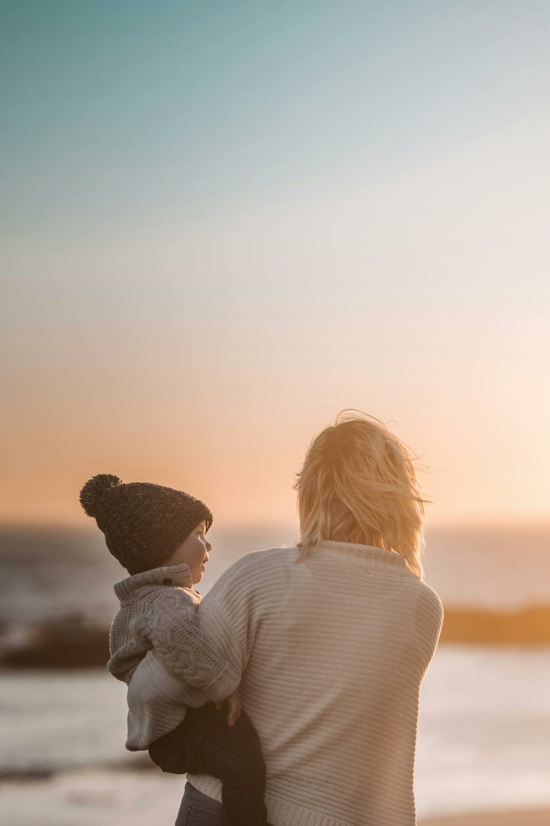 Mother&rsquo;s Day isn&rsquo;t just about presents &mdash; it&rsquo;s about presence. 💞 

Here are a few thoughtful ways to make your mum feel special this year that go beyond the physical gift: 
&bull; Plan uninterrupted quality time 
&bull; Write 