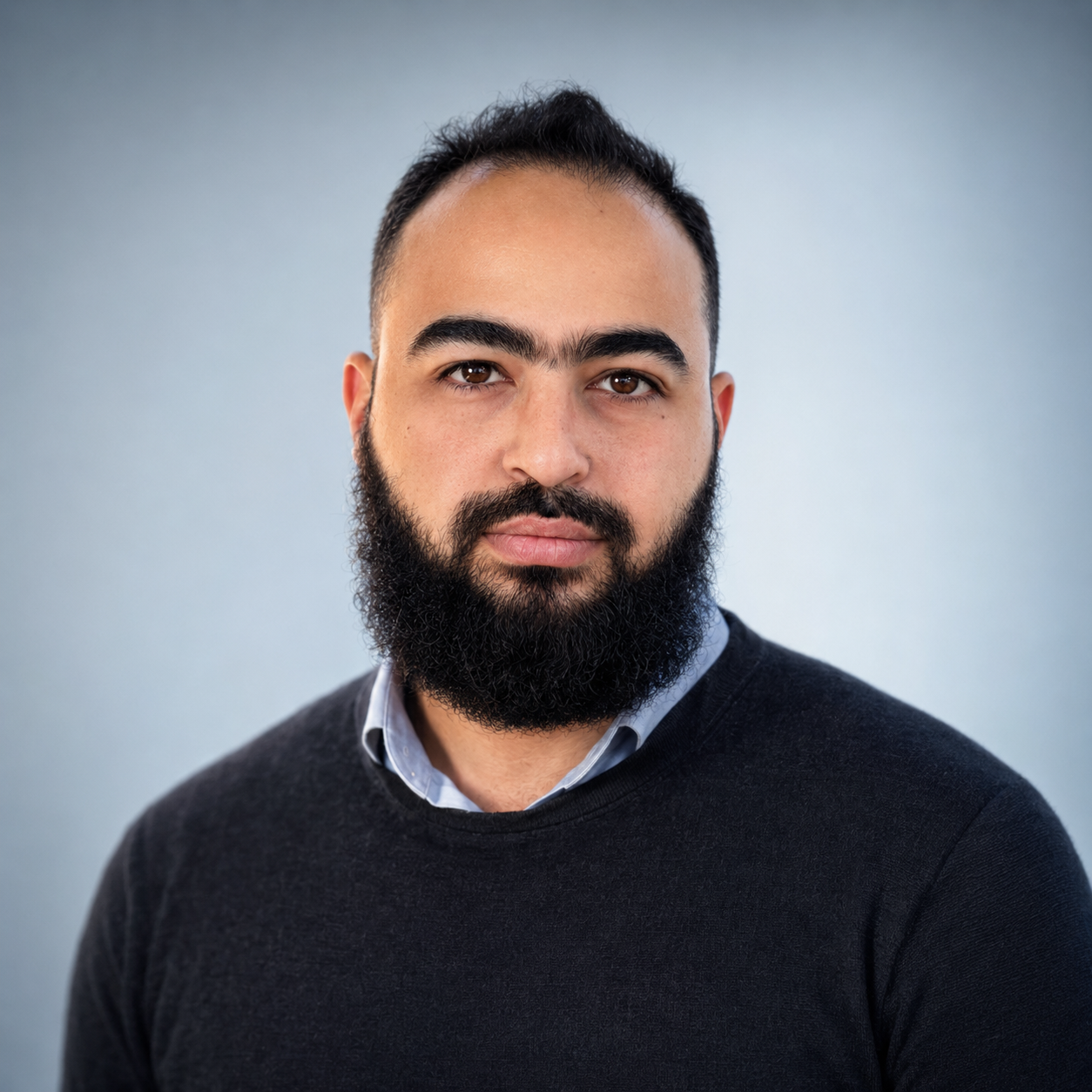 professional_headshot_1-clean.png