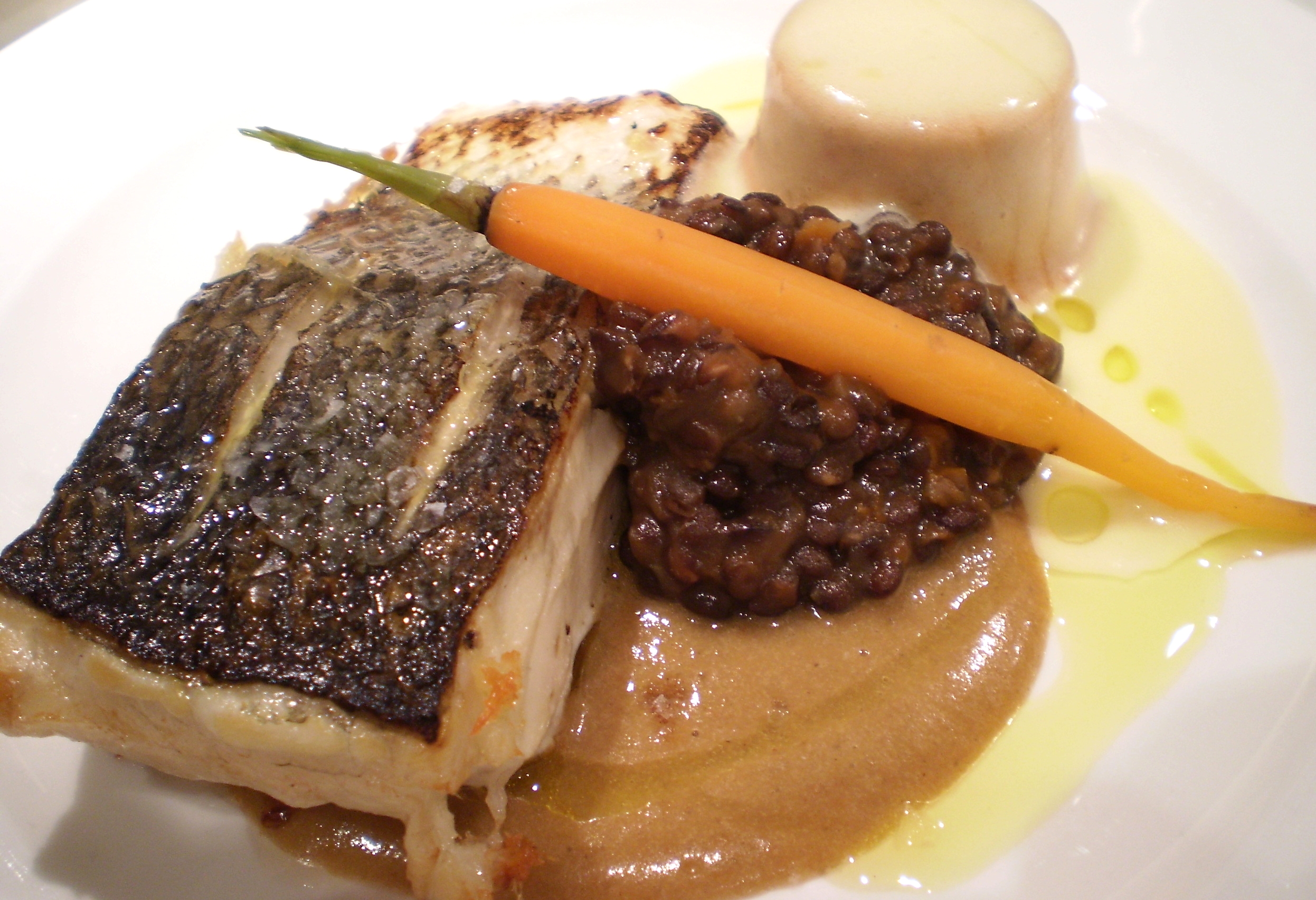 Lubina con Flan de Cetolla 2011.JPG