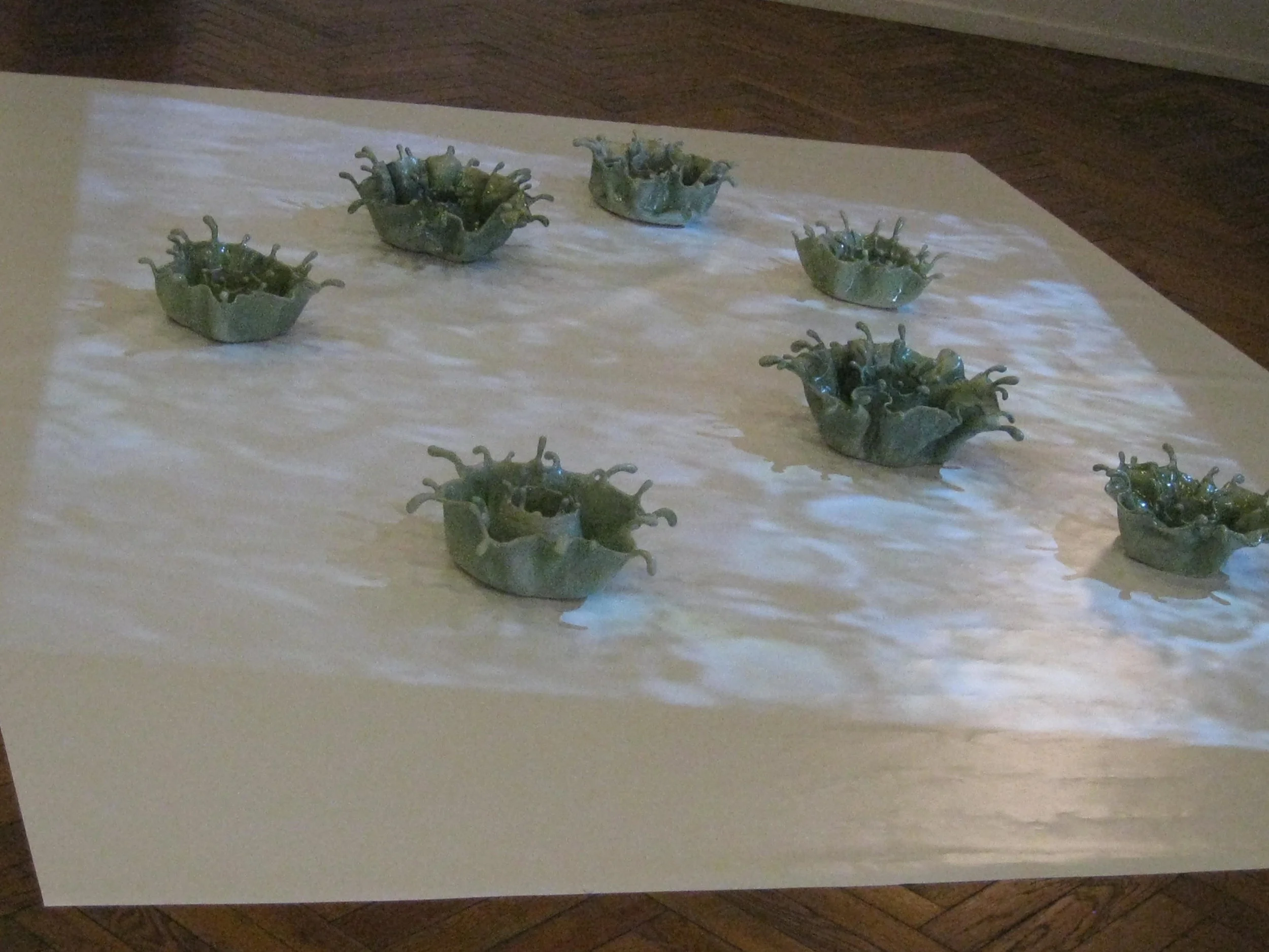  Instantáneas acuáticas - installation, video+ceramics (2011) 