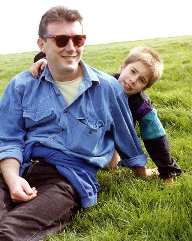 Dad &amp; me.

Can I get a 4 all over please.

Loved that shell suite. Wore it every single day as I thought that was all professional sports players wore. ⚽️🎾🤾🏽&zwj;♂️⛹🏻&zwj;♂️