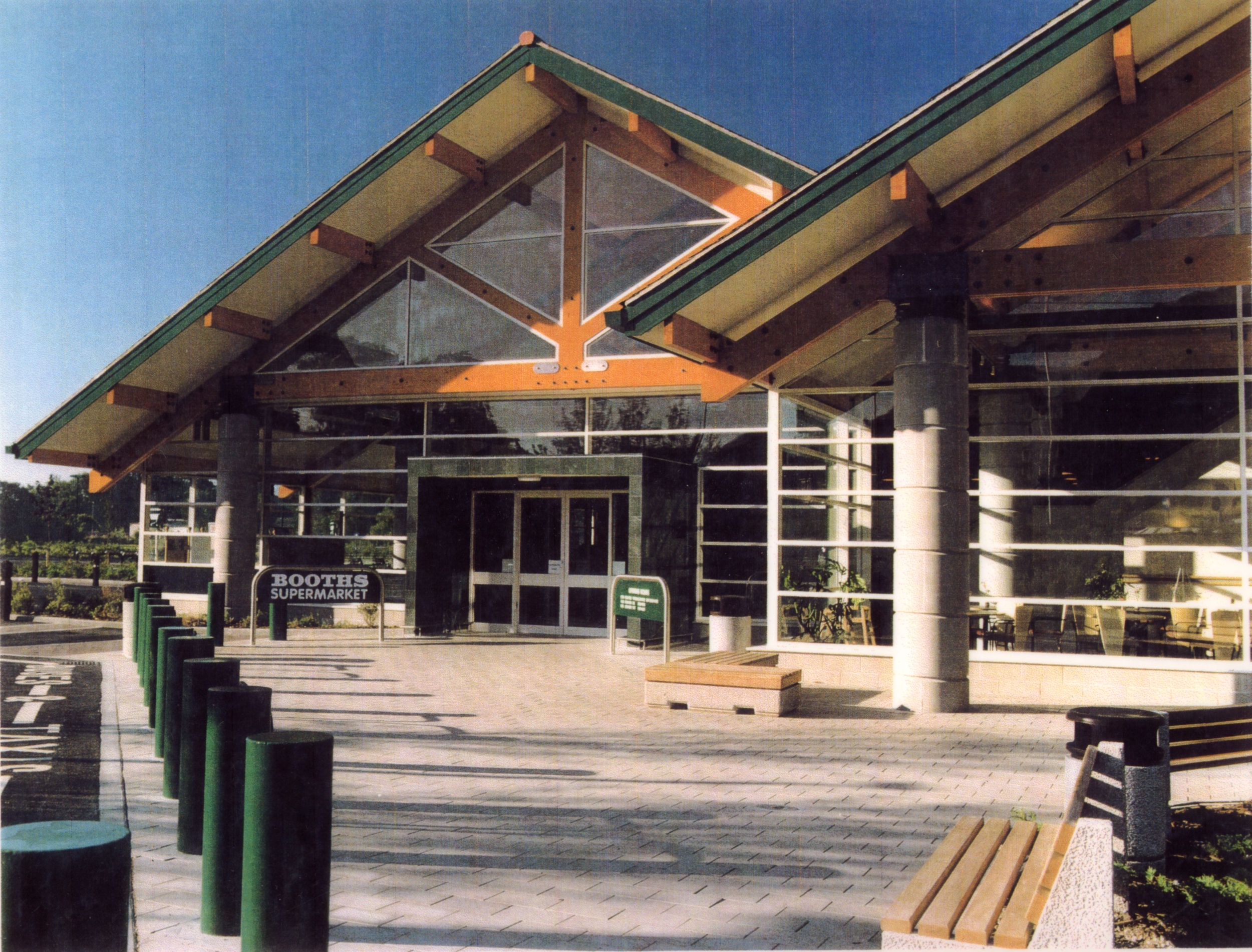 1995: Booths, Ulverston