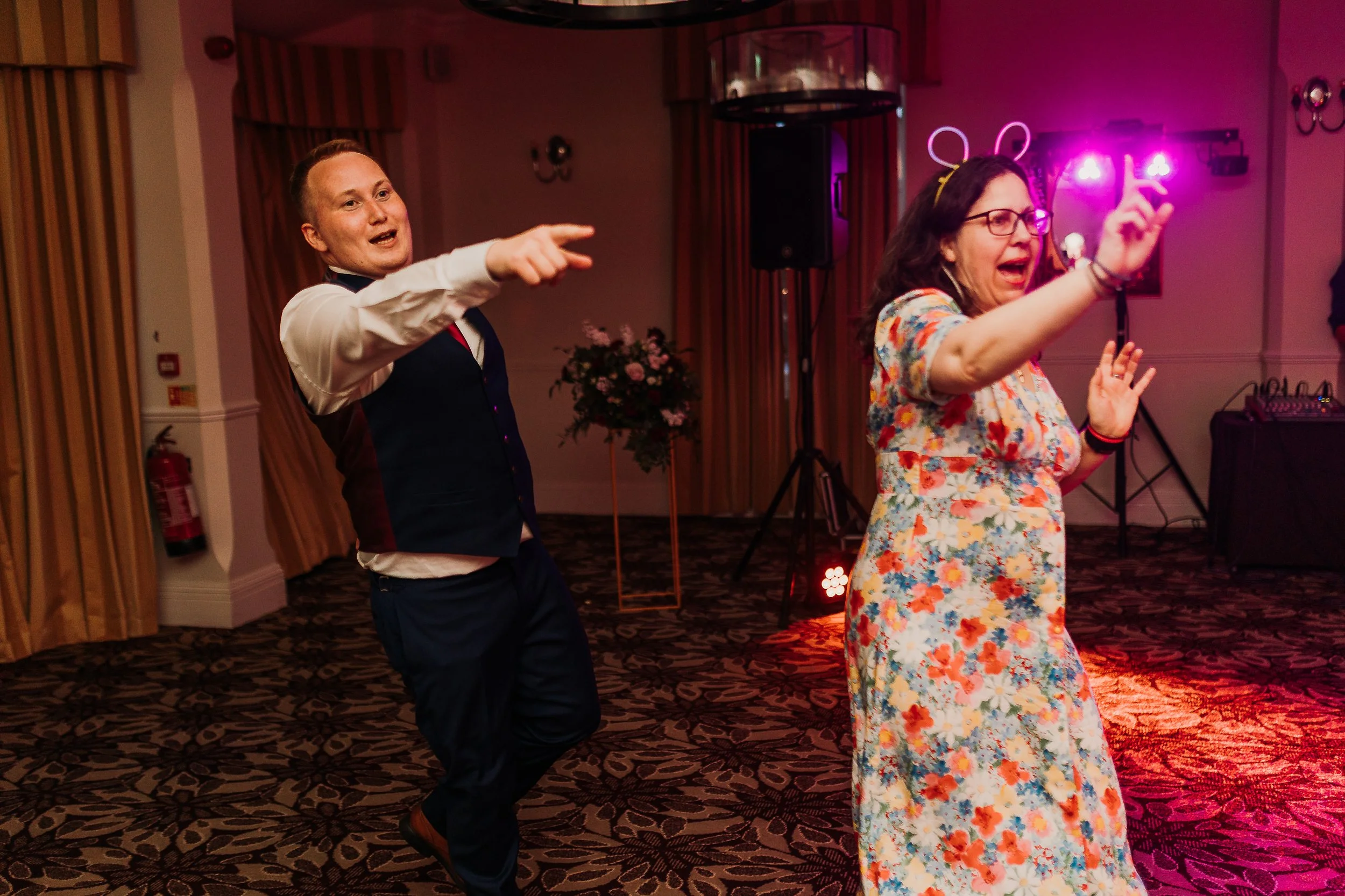 Andrew&Mary25-116.jpg