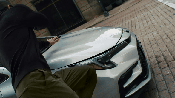 VRST_LIMITLESS_REMIX_TEASER_06_16x9 (1).gif