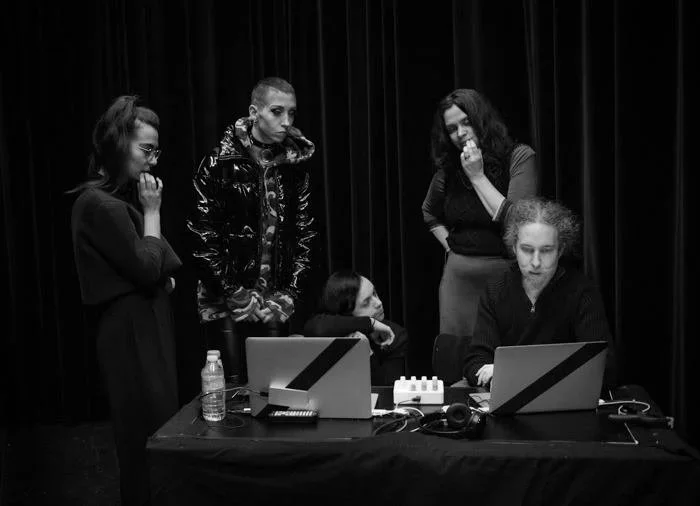 Thirty Three Degrees (2017)_A choreographic project by Chantal Yzermans