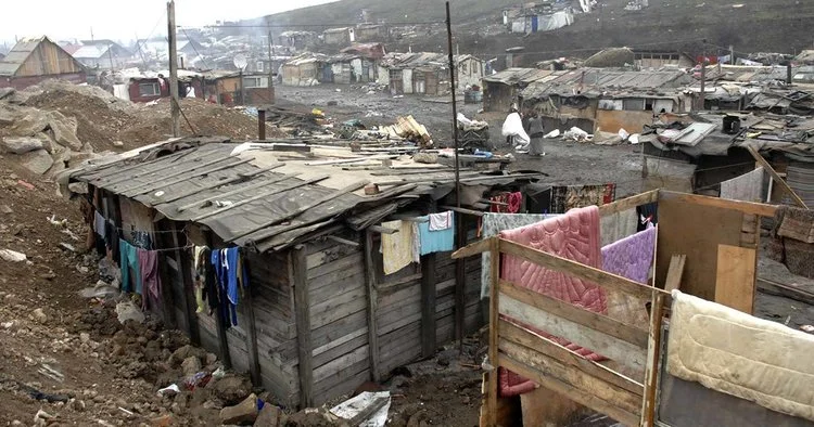 what-is-a-slum-definition-in-romania.jpg