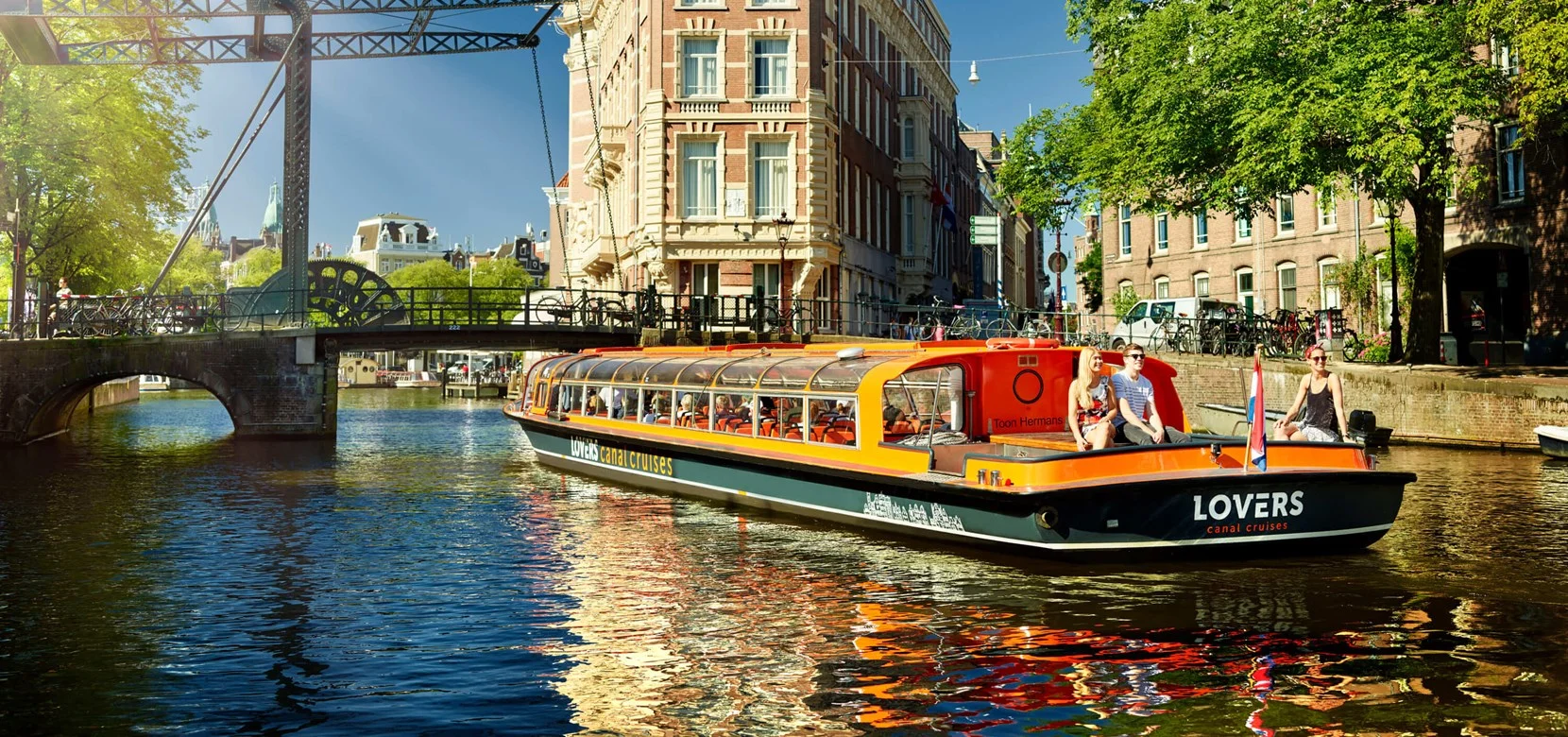Canal cruise over the famous UNESCO Canals.