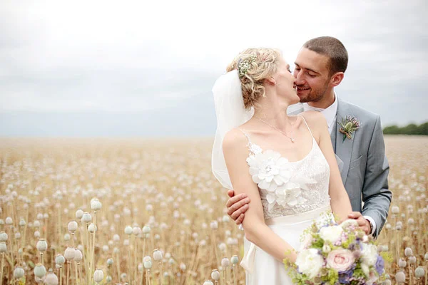 London-wedding-photographer-Dasha-Caffrey.jpg