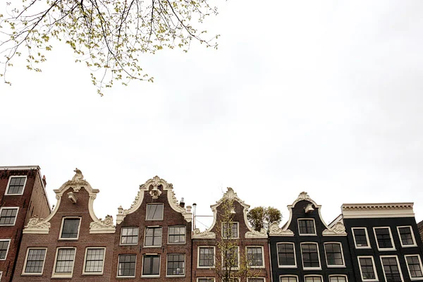 Amsterdam-buildings.jpg