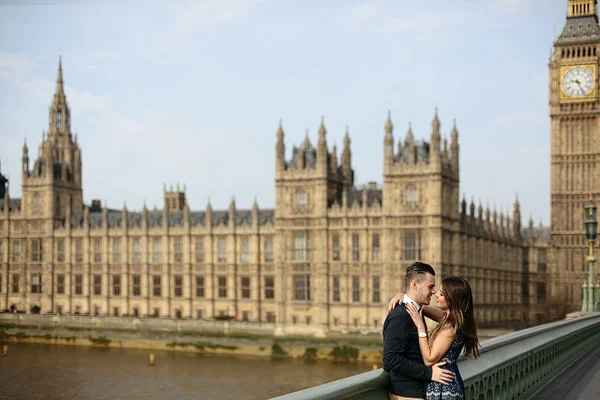 engagement-photography-in-Westminster-London.jpg