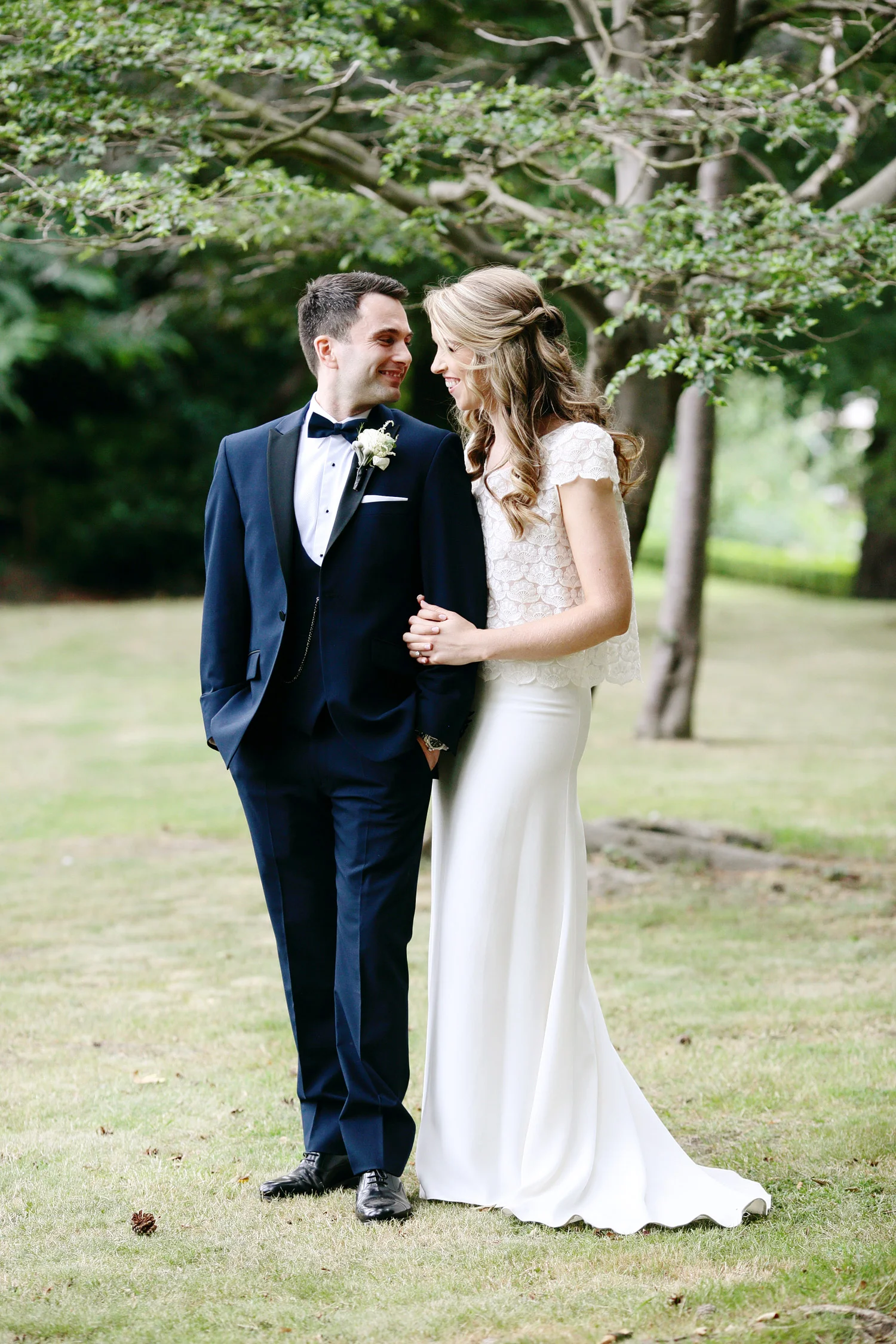 Tinakilly House wedding couple portrait