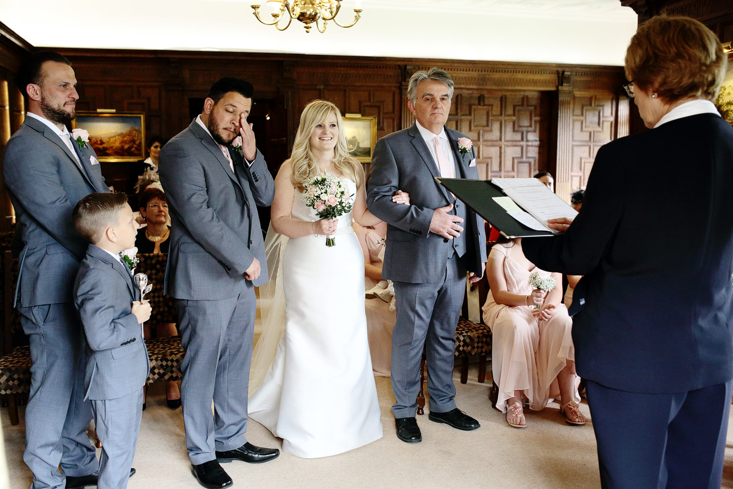 hever castle wedding kent 15.jpg