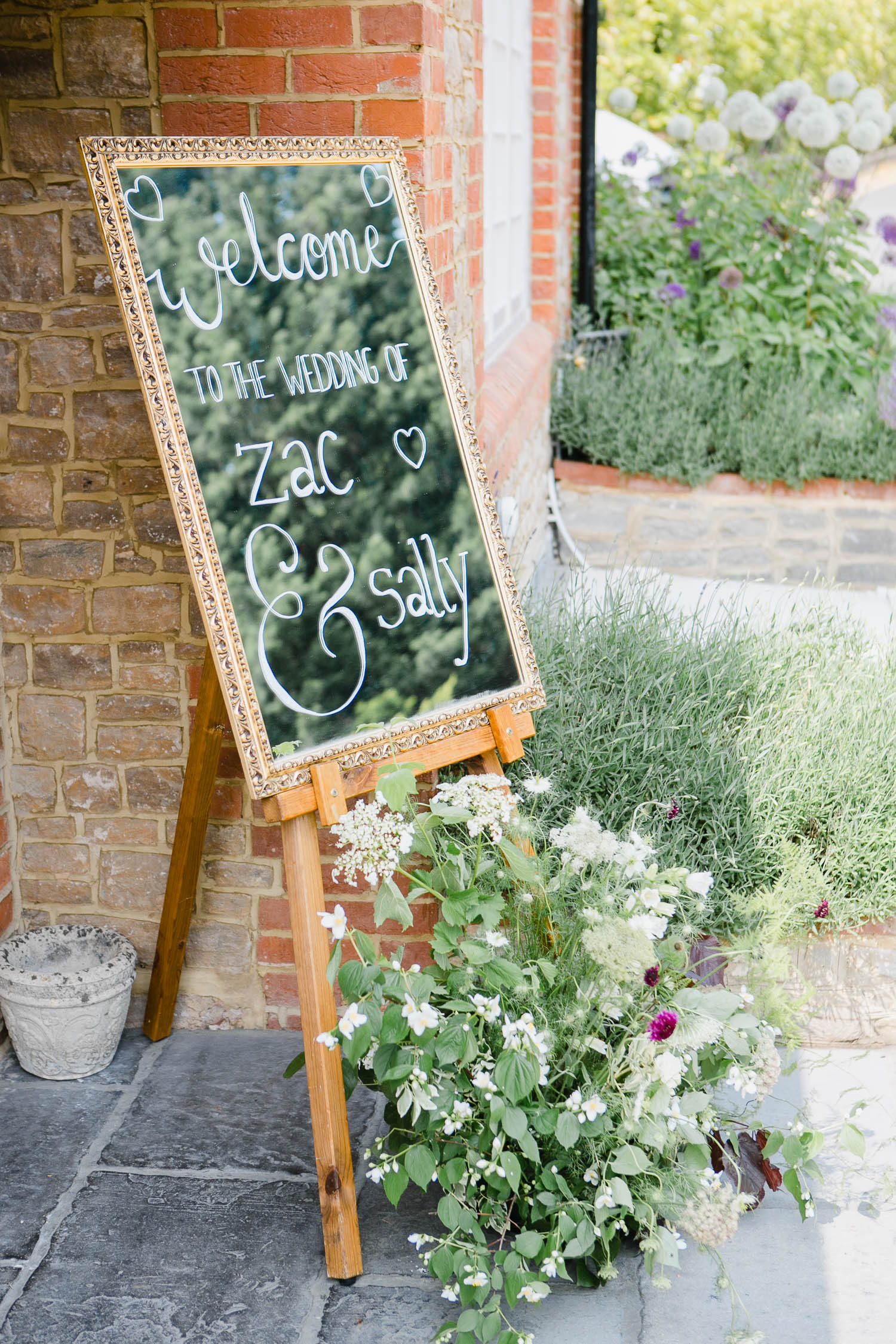 Millbridge Court Wedding Photo-8.jpg