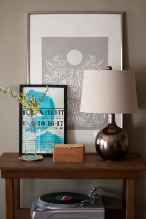 Apartment Therapy - Michelle's Stylish Record Player Placement