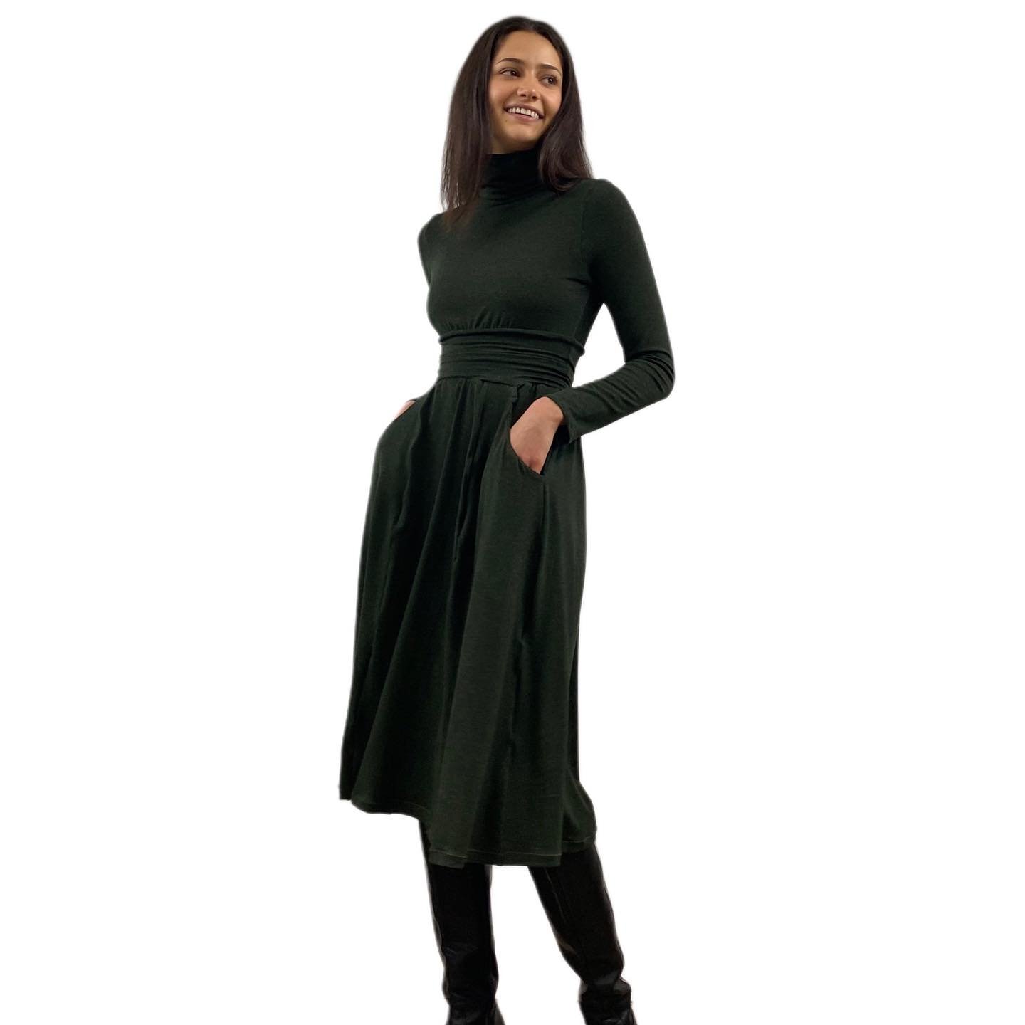 New dresses  for Fall now available ⭐️⭐️
this is our Annie Dress - shown here in the colourway &ldquo;Heather Moss &ldquo;. This dress is available in 7 colours , 8 sizes and 3 lengths . Meticulously handmade in our studio from the finest quality sus