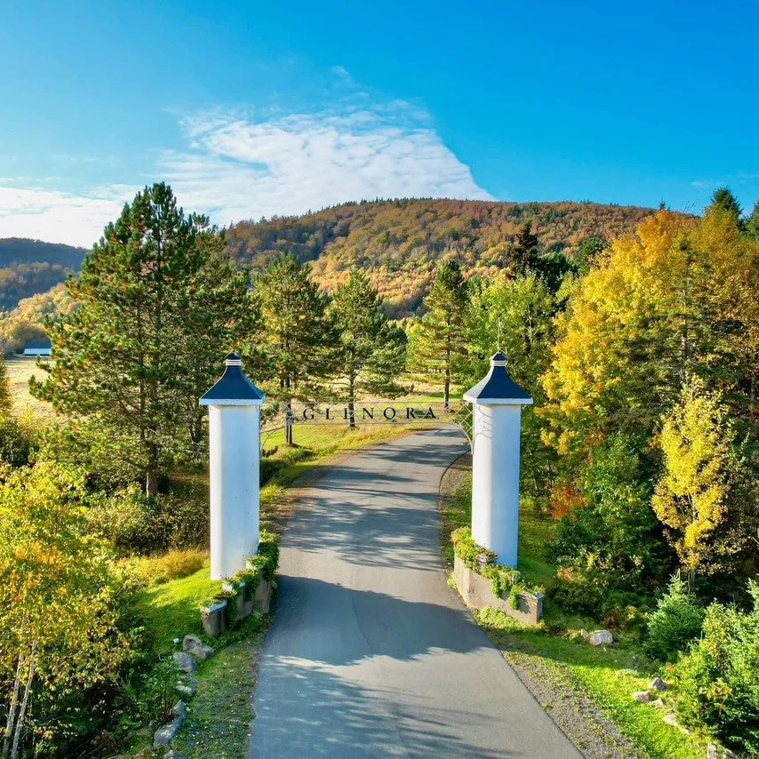 🍂 Autumn magic at our doorstep 🍁 There&rsquo;s something special about this time of year- when the trees blaze with colour and even the road feels like a scenic escape. #capebreton #leafwatch #explorecb #fallforcapebreton #novascotialeafwatch #autu