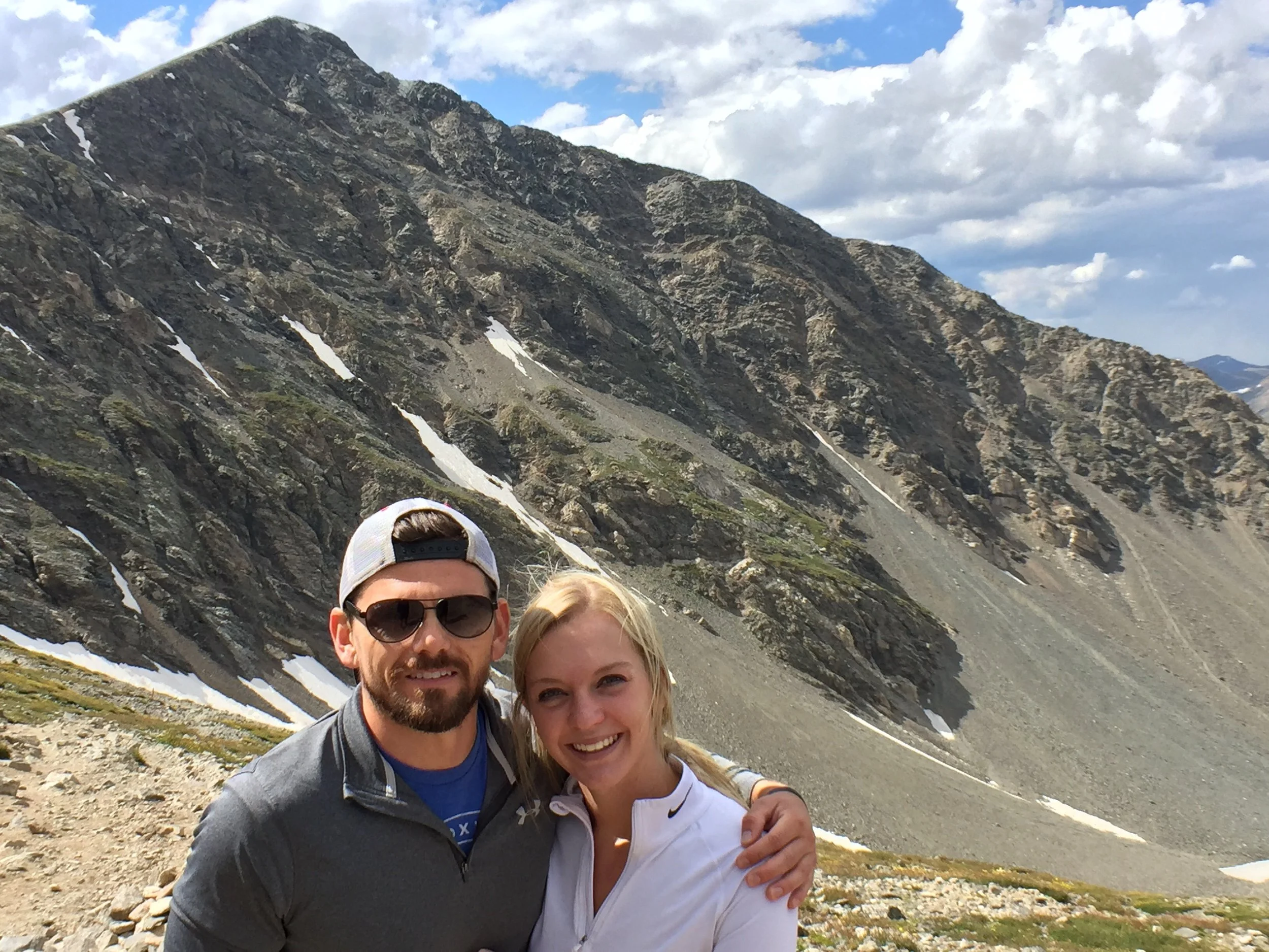 Yes, that's Coach Brett. Brett and Jordyn met at CrossFit 😍.