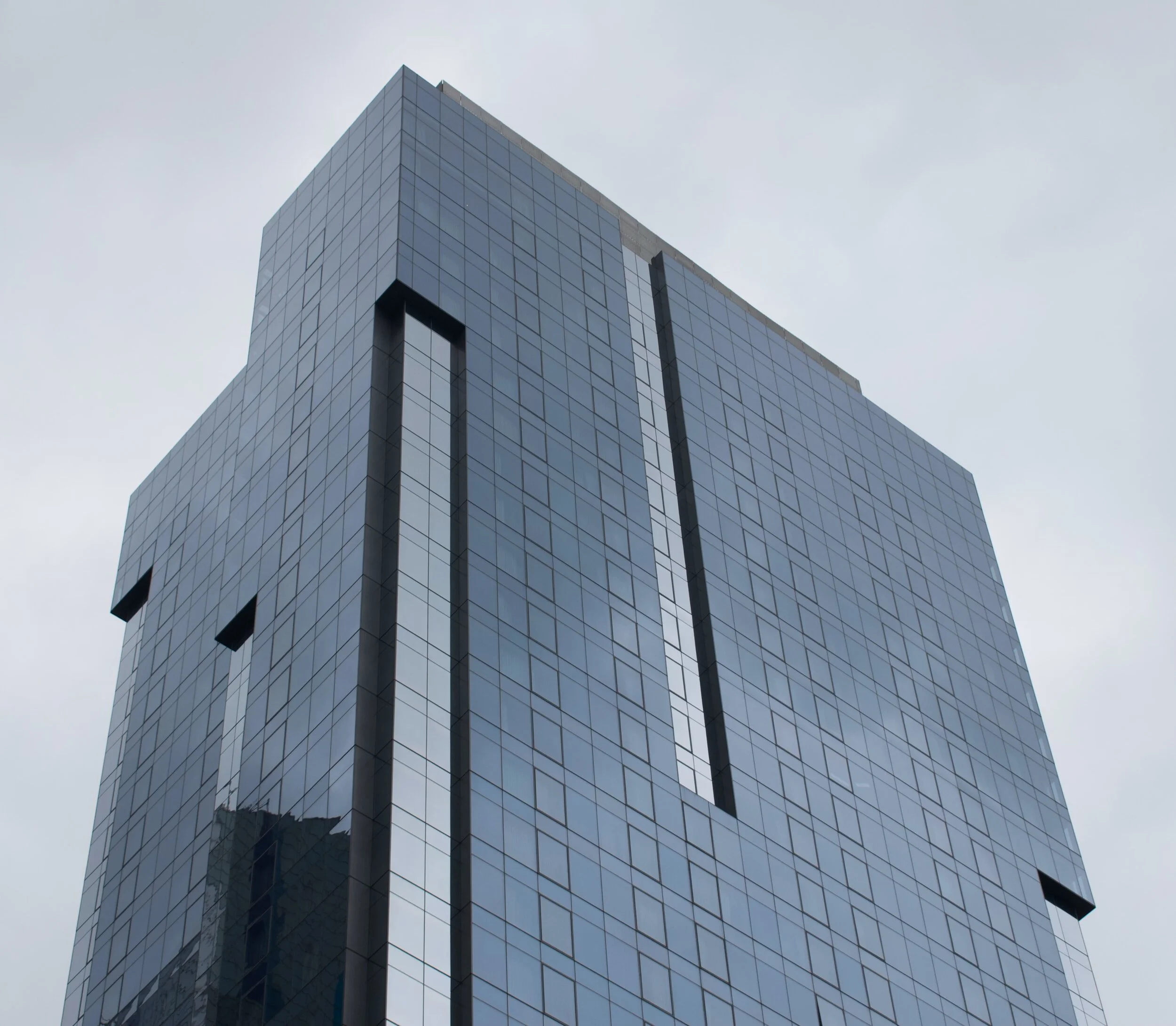 Contact — Ennismore LLC