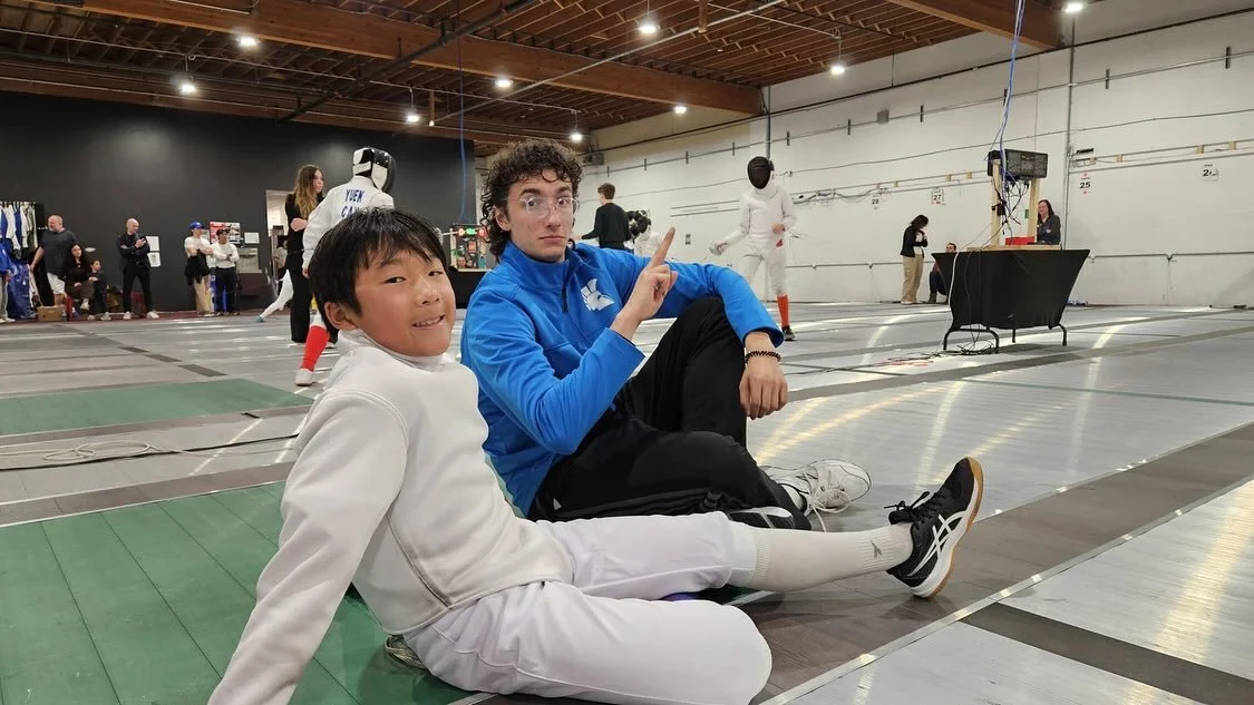 🤺Great job athletes on Day 1 of the AFA AB Cup 1🤺

Amazing support and team spirit!

Shout out for those who did their first competition today.

Go Blue Crew, Go! 🏆🤺

@pentathlon_alberta @albertafencing @sportcalgary @epicfencing @pentathloncan 
