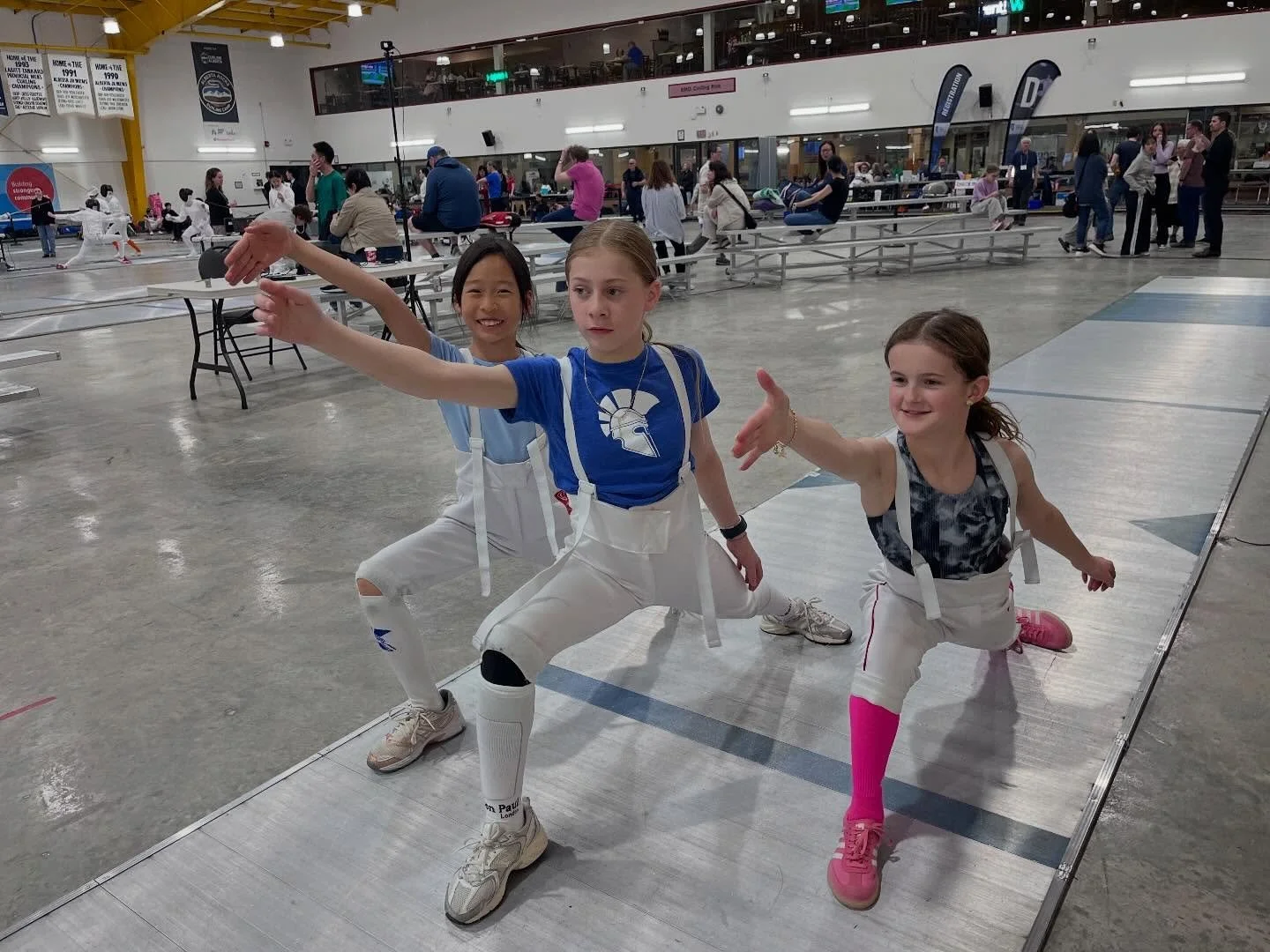 🤺 Lunging into the afternoon at Fencing Provincials!

@albertafencing @pentathlon_alberta 

#fencing #epee #modernpentathlon