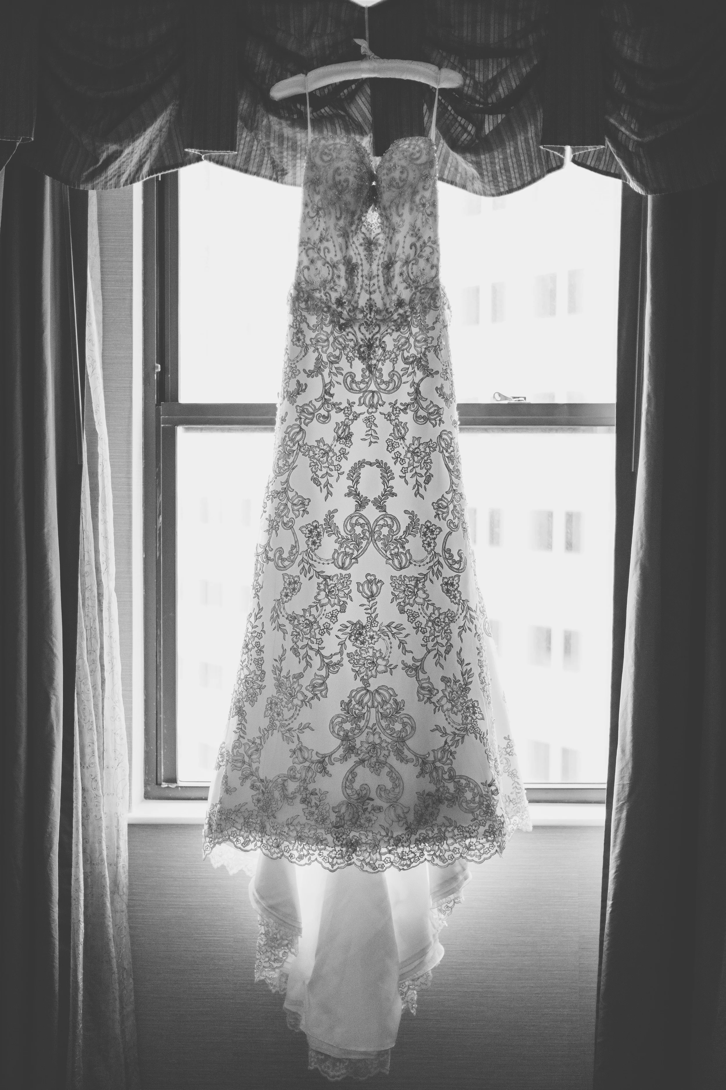 pete and mads wedding blog-9.jpg