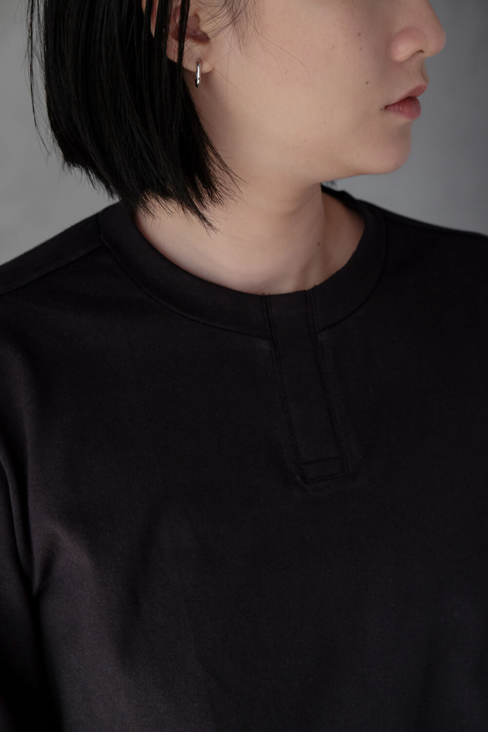 The HINOKI Organic Cotton Standup Collar Slit Dress 