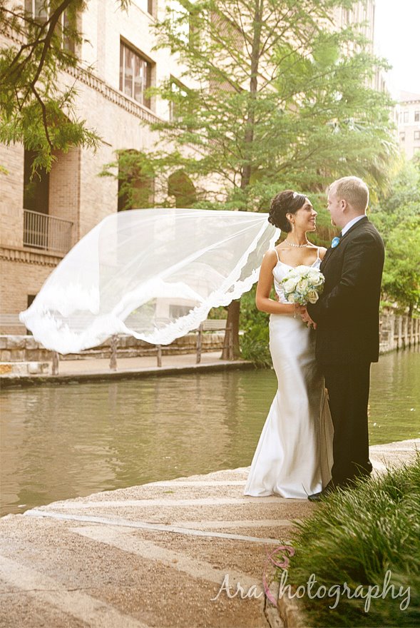 San_Antonio_Wedding_Photography_araphotography_019.jpg