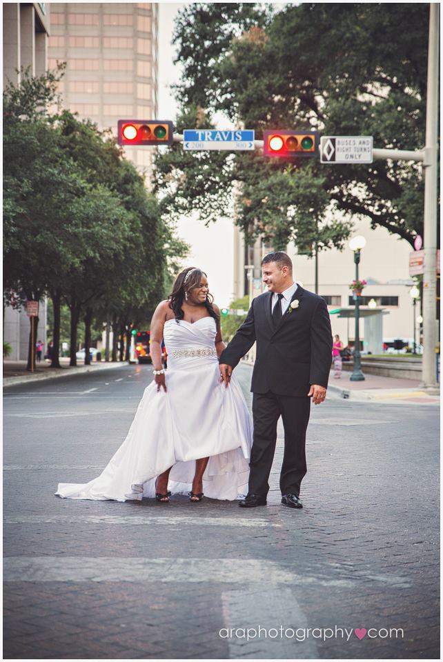 San_Antonio_Wedding_Photography_araphotography_094.jpg