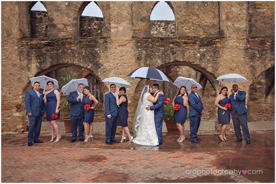 San_Antonio_Wedding_Photography_araphotography_096.jpg