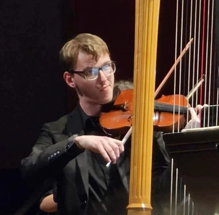 Mr. Eric; Violin &amp; Viola