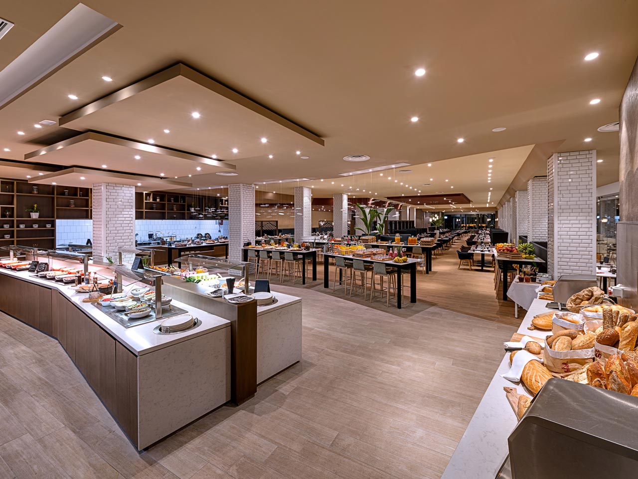 LPAZM_Gallery_Restaurant_The_Larder_2.jpg