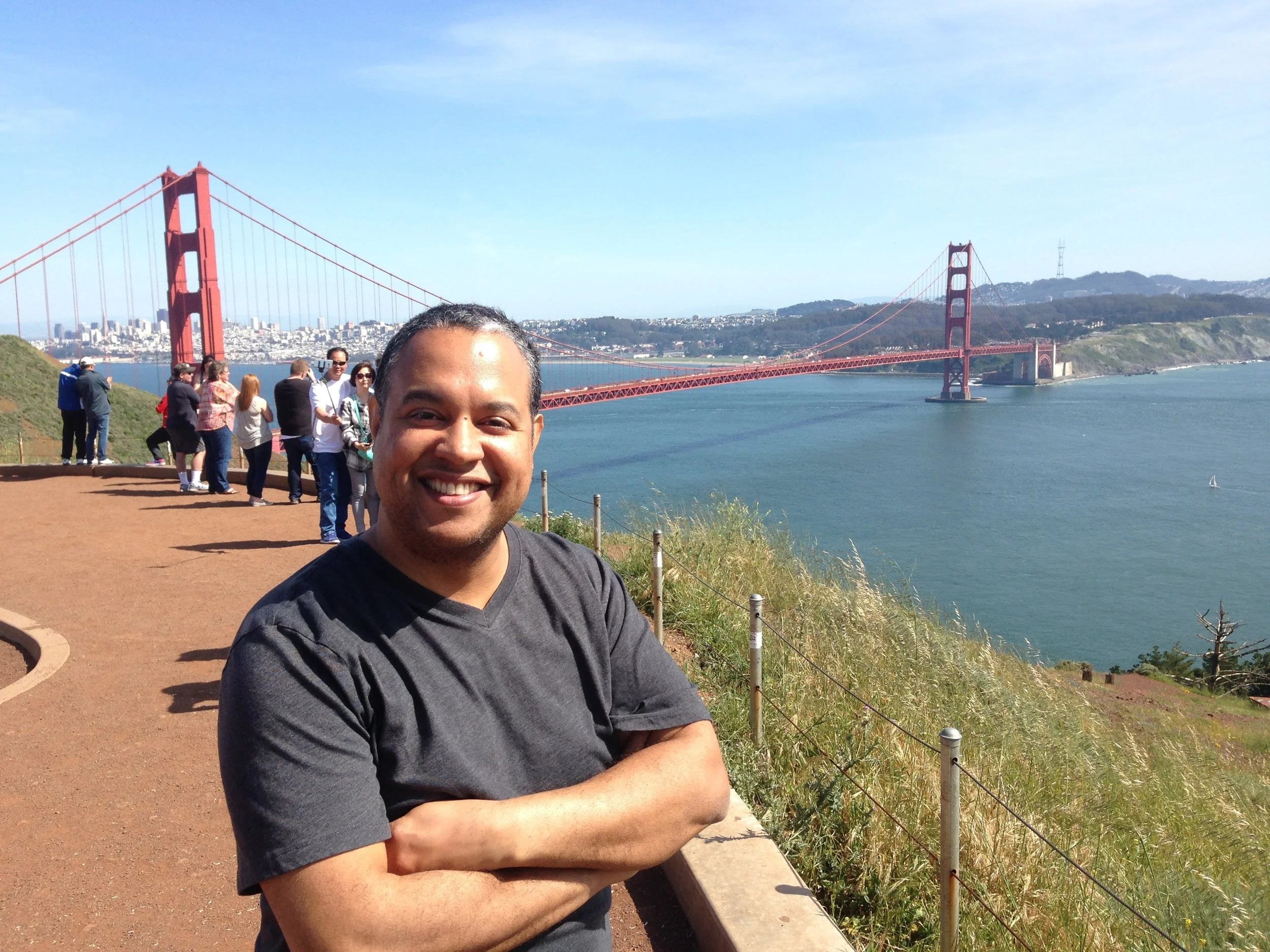 Ilmar enjoying the Bay Area as we chat about profiling him and his brother, Aldo, in Dos Hermanos / 2 Brothers. 
