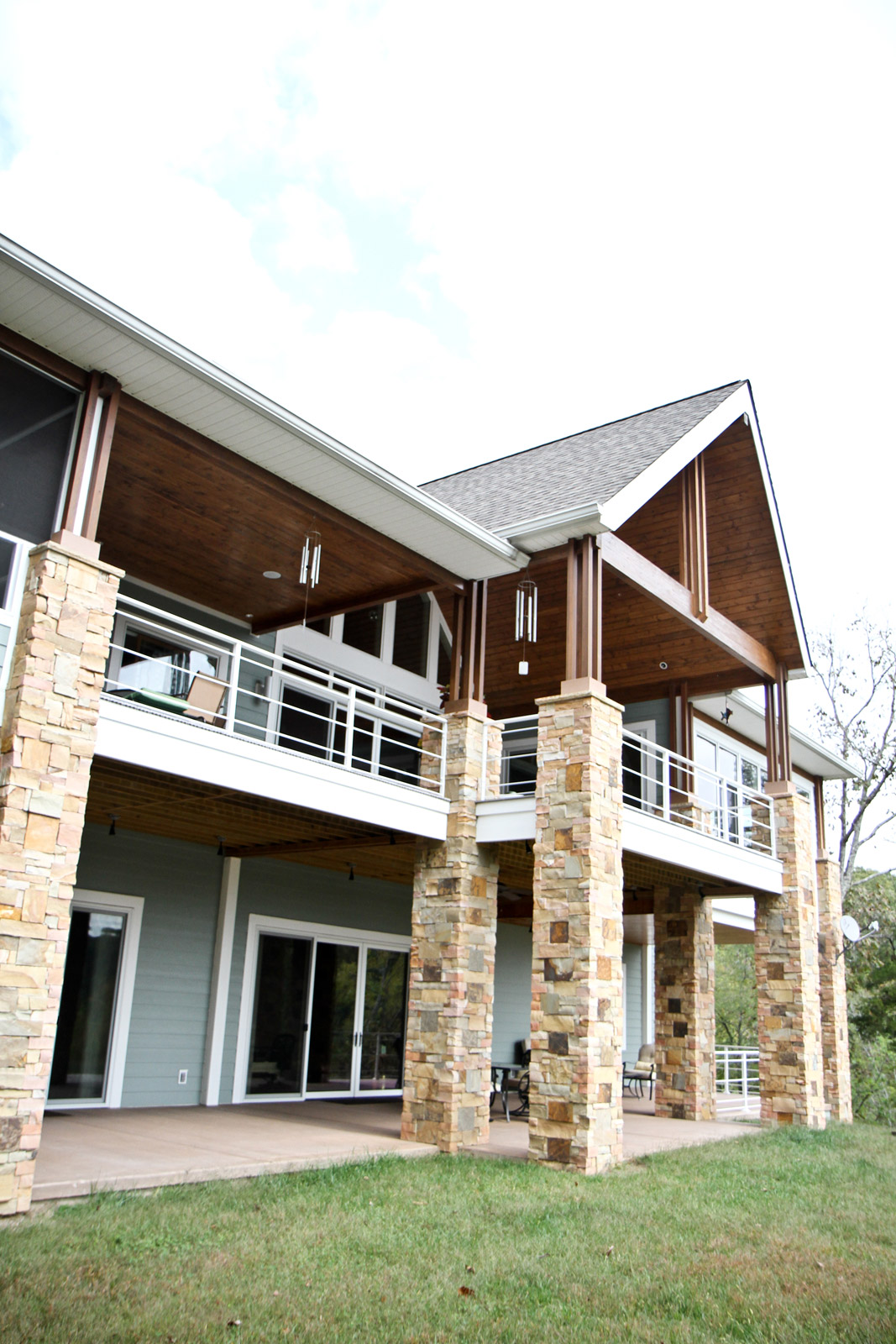 WOCC-ResidenceCenterHillLake1_18.jpg