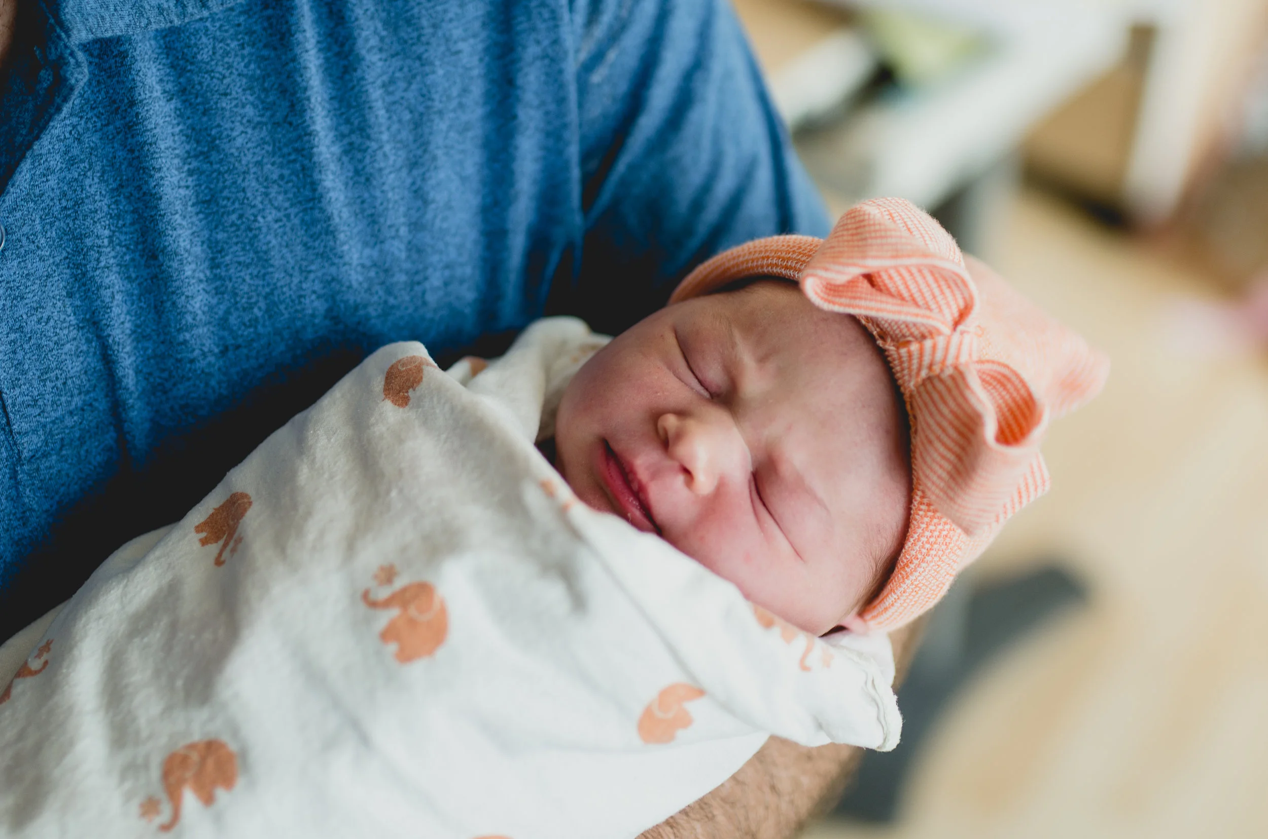 Gilbert, AZ Hospital Fresh 48 Newborn Session - Light & Airy Photography