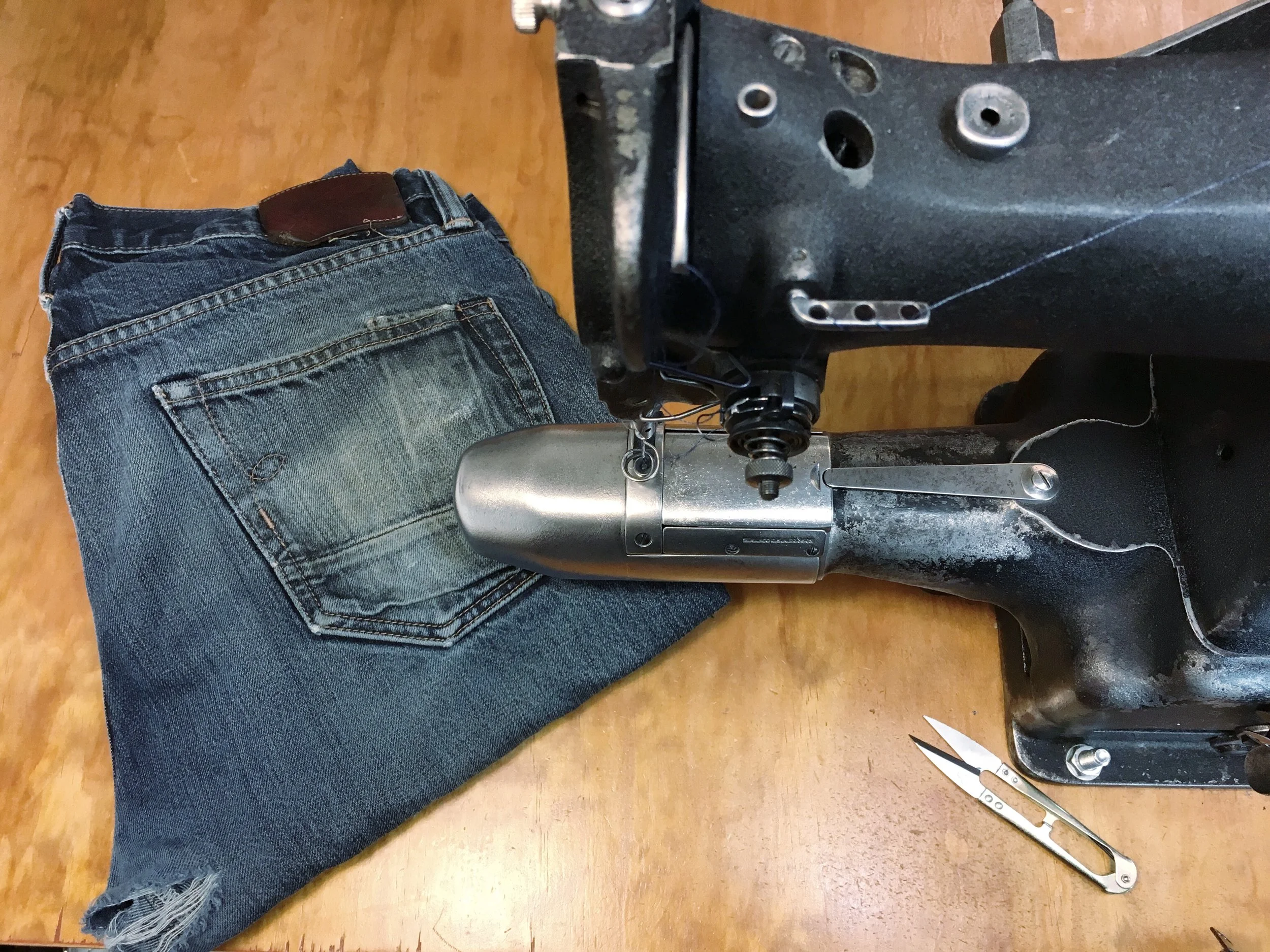 jeans damage machine price