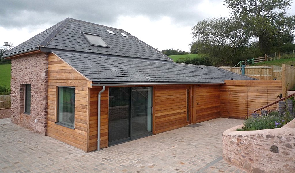 Barn Refurbishment Somerset exterior complete.jpg