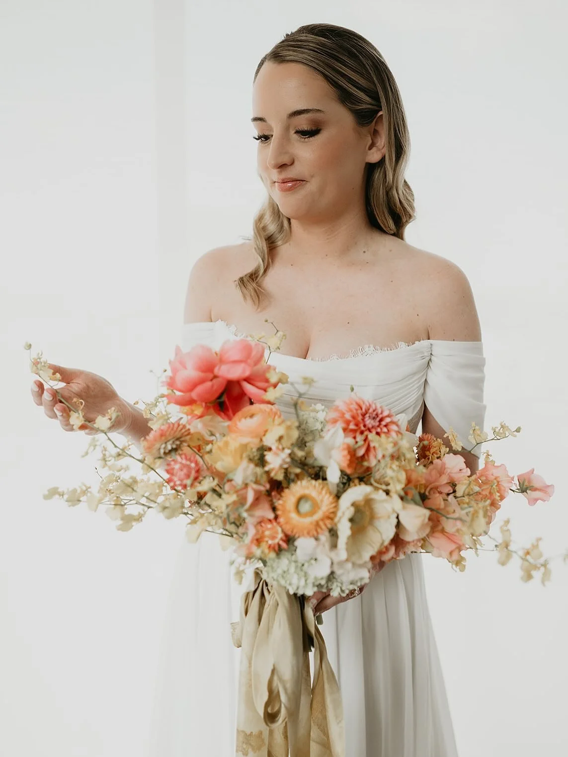 Getting ready moments with Allison @catbirddenver 

Venue | @blancdenver
Wedding Planner | @mcarthurweddingsandevents 
Photo | @kateivyphotography
DJ | @getdownco
Floral | @a_florae
Catering | @epicureancatering 
Bar | @peakbev
Hair &amp; Makeup | @h