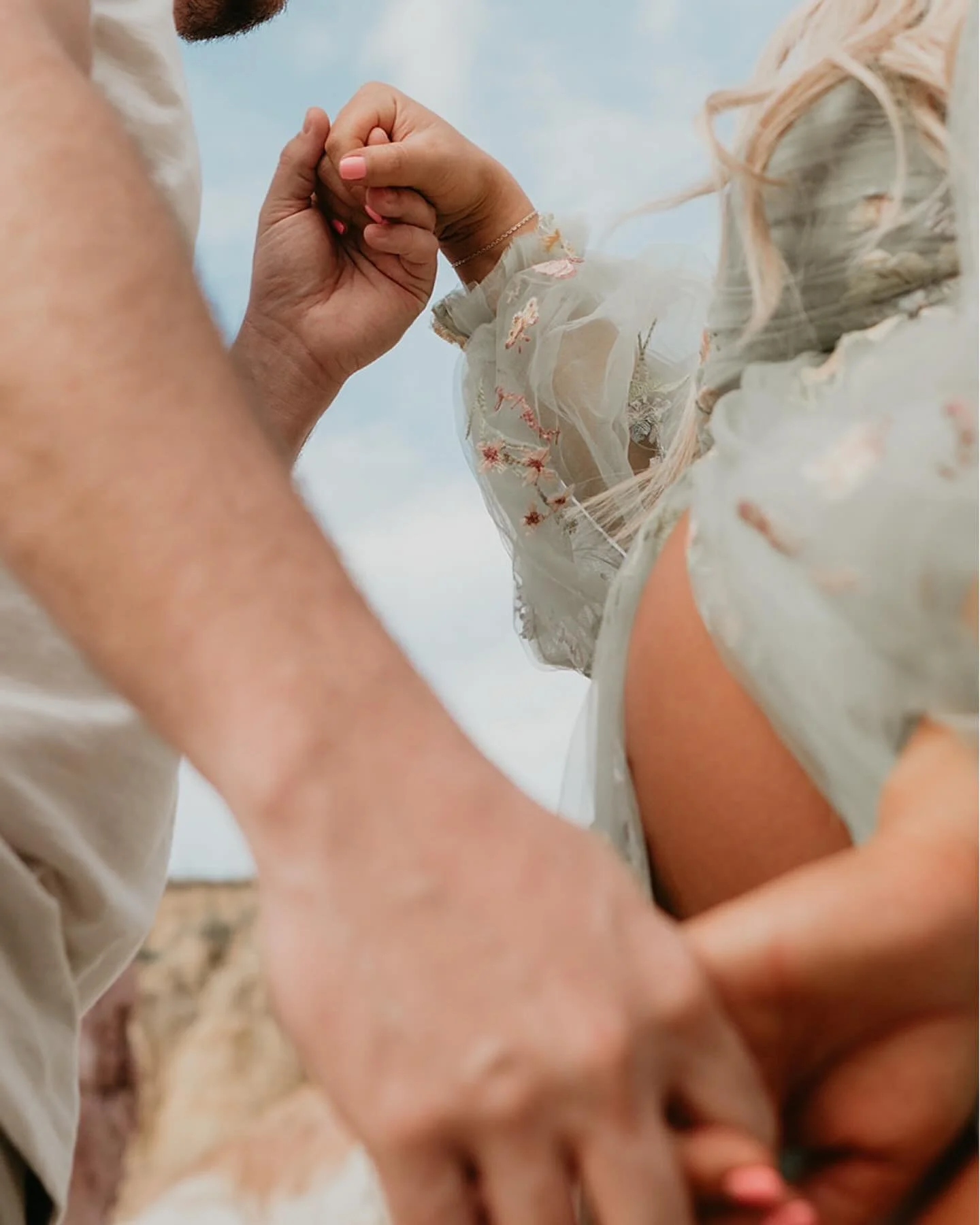 Documenting the sweetest chapter for these two parents to be ✨