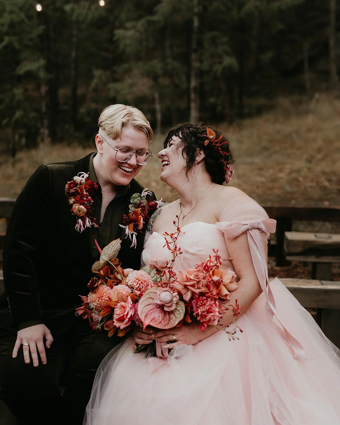 A little glimpse of Kellie and Sarah&rsquo;s October wedding at @stayatjuniper. 

Venue |  @stayatjuniper
Planner | @mcarthurweddingsandevents 
Photo | @kateivyphotography
Bar Service | @wanderingwagonbars
Floral | @rlyrlystudio
Ceremony Music | @fro