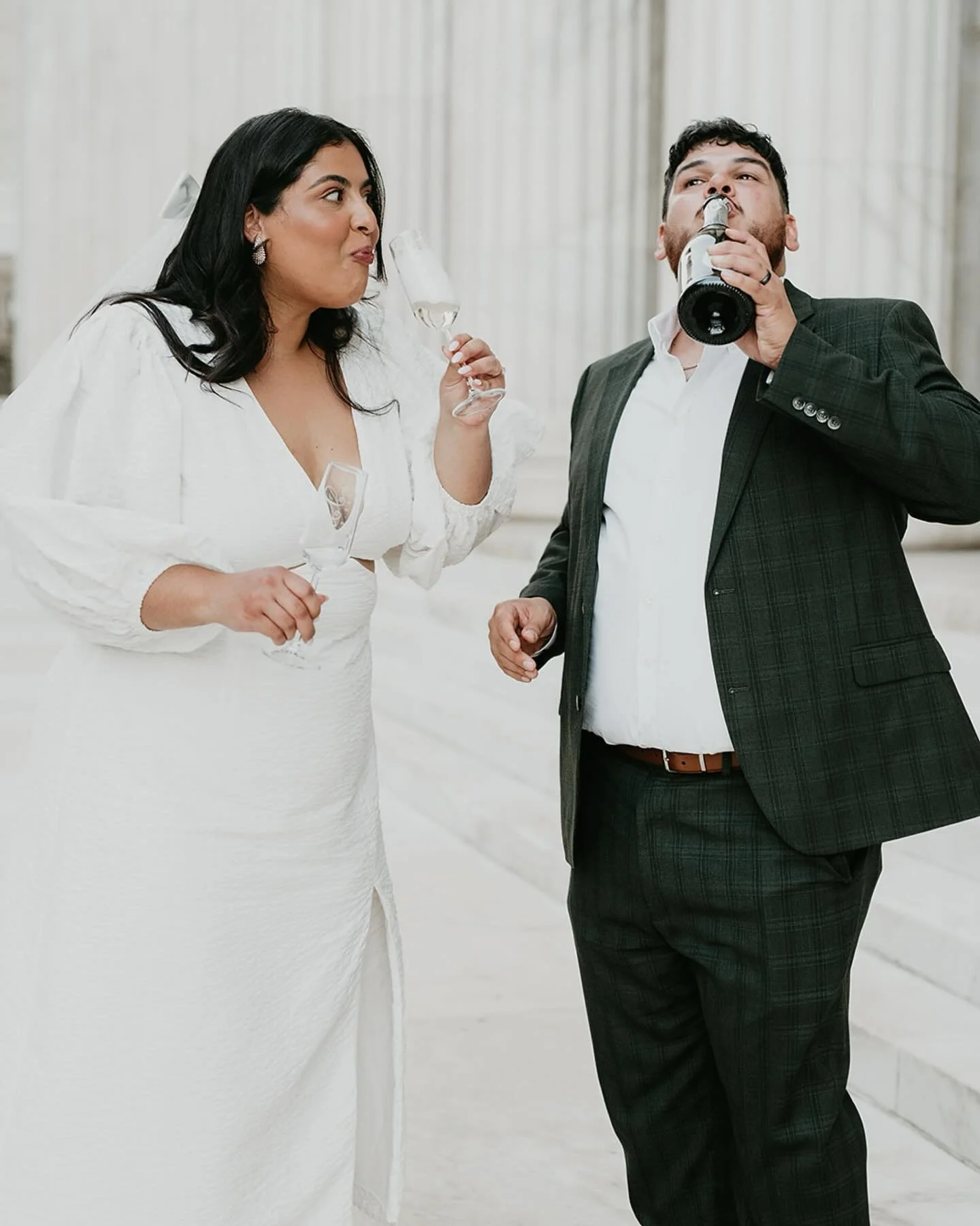 Jehu and Andrea wanted to start their elopement by grabbing a cocktail at the Terminal at Union Station and then adventuring our way over to the courthouse. They exchanged vows and rings with just the two of them and popped some champagne before havi