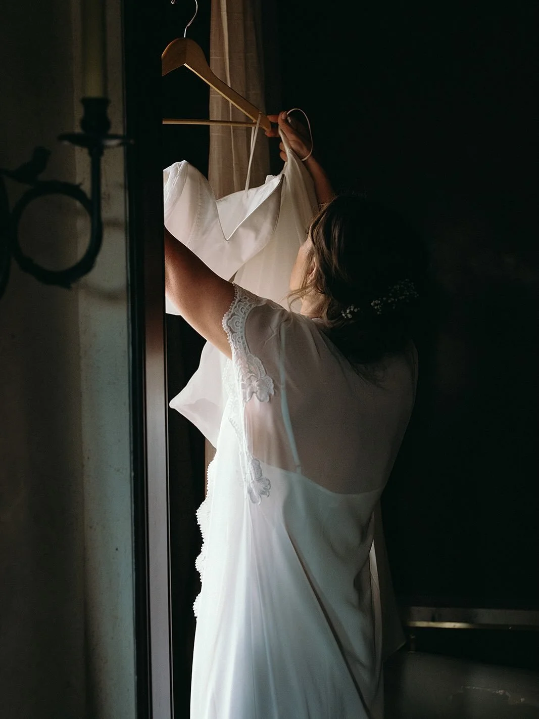 All the little moments right before the first look. 

Second shooter for @taylercarlislephotography