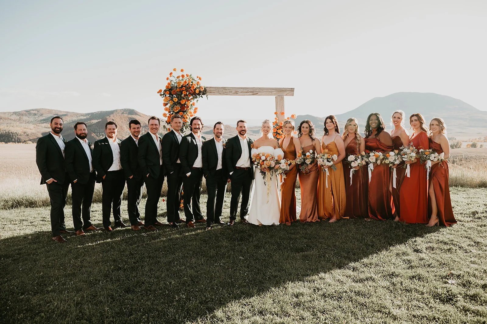 Newlyweds with wedding party at La Joya Dulce