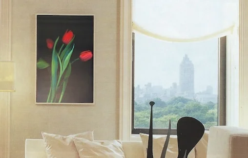 red-tulips-interior.jpg