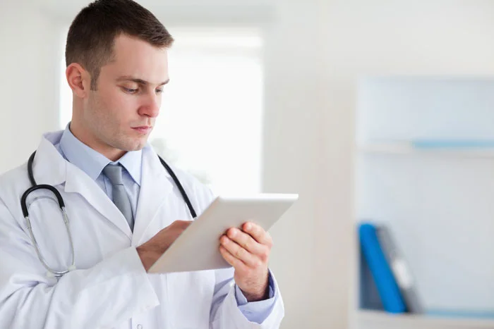 Doctor-tablet.jpg