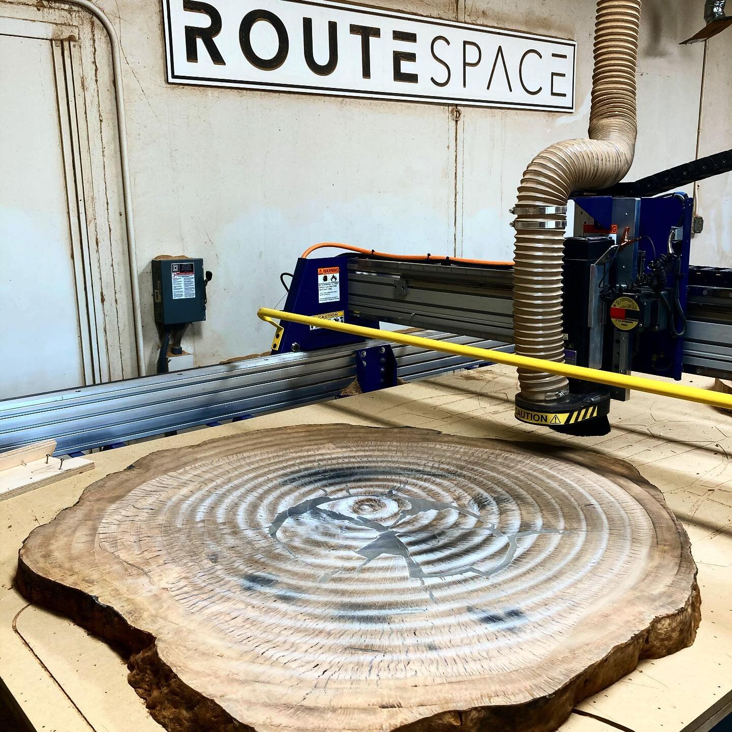 50&rdquo; diameter oak cookie for @littlesliveedge.  This is going to be one nice coffee table soon.